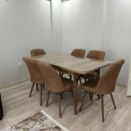 Kusadasi'nda Sahile 200 Metre * Kusadasi